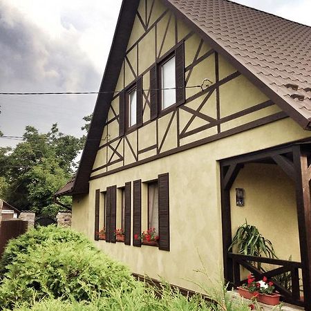 Apartament On Levanevskogo 2 Appartamento Kam'janec'-Podil's'kyj Esterno foto